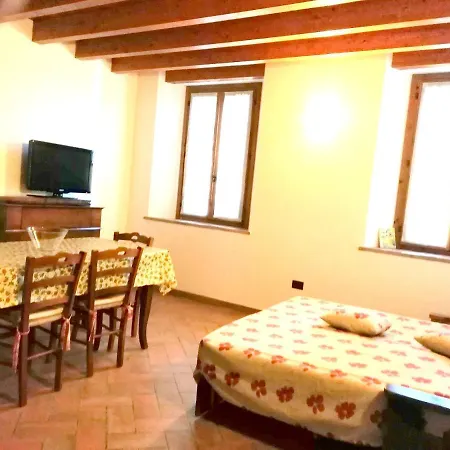 Country house La Garzaga Turismo Rurale *