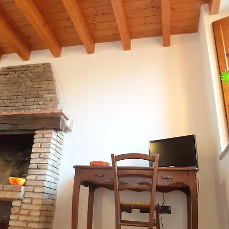 La Garzaga Turismo Rurale Country house *