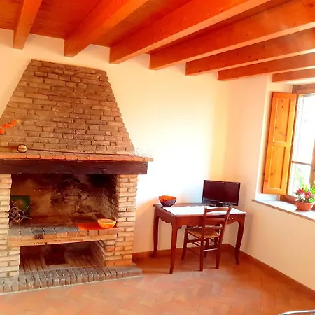 Country house La Garzaga Turismo Rurale *