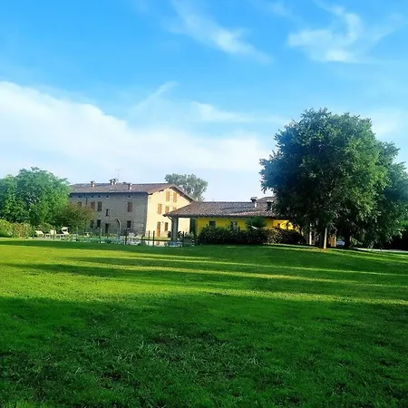 La Garzaga Turismo Rurale 세레사라